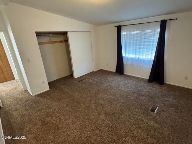 Building Photo - 2775 Snapdragon Wy