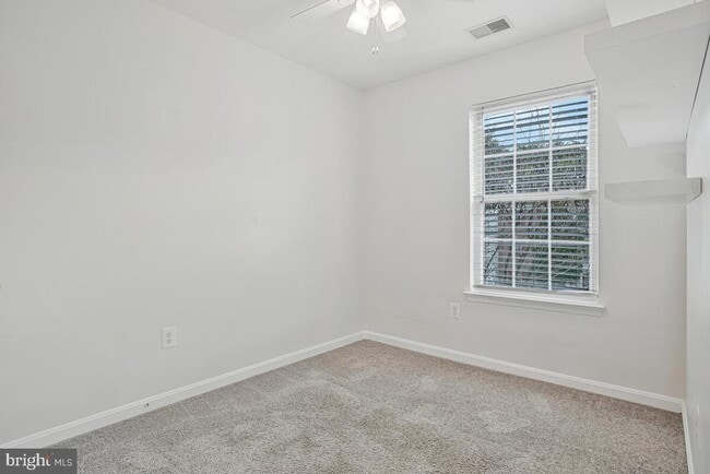 Building Photo - 7929 Canter Ct