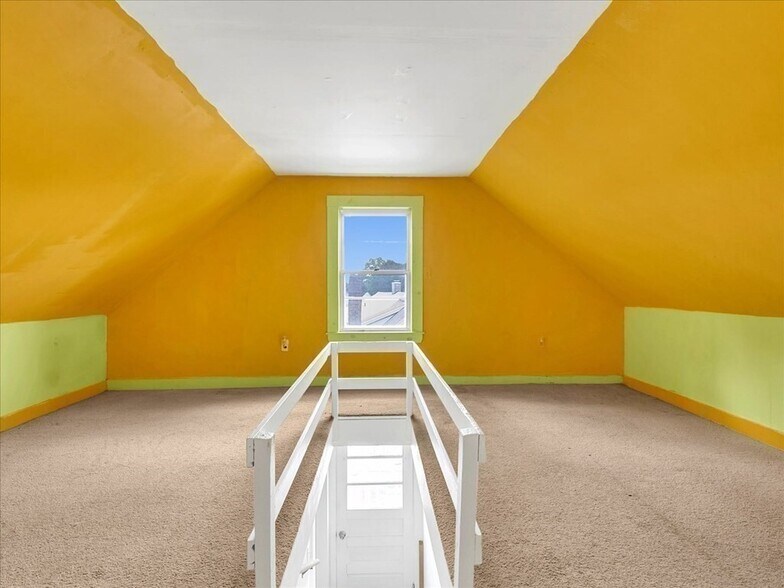 Building Photo - 16 Kilby St