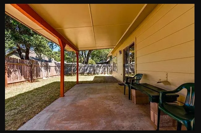 Building Photo - 12912 Powderhorn St