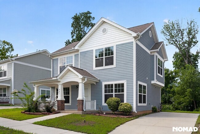 Building Photo - 805 Hopewell St