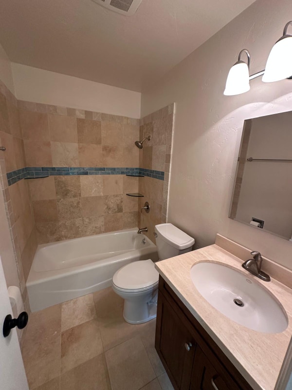 Building Photo - 331 Holland Hills Rd