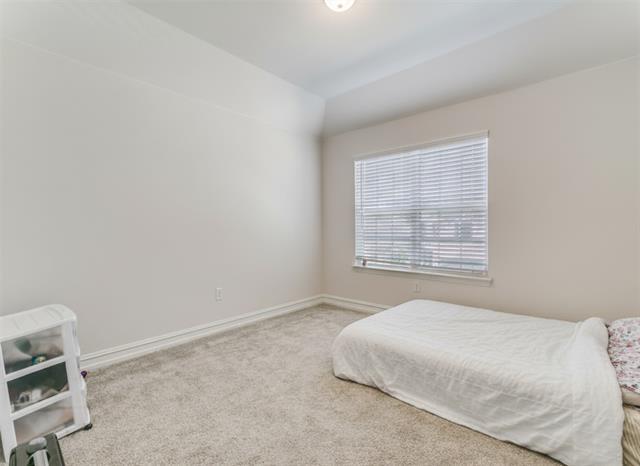 Building Photo - 3137 Lakespring Vis