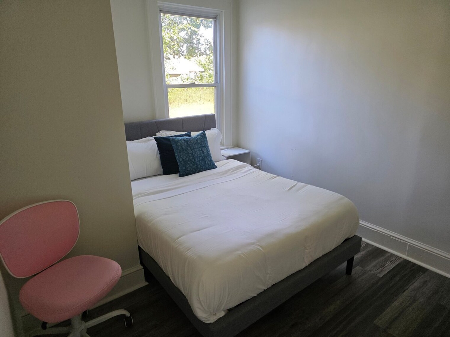 Building Photo - 83 Rocky Slope Rd