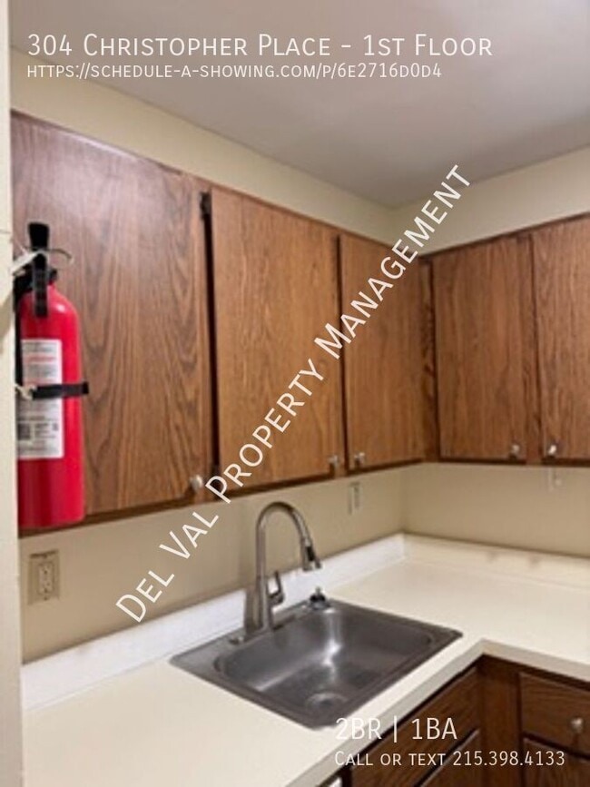 Building Photo - 304 Christopher Pl