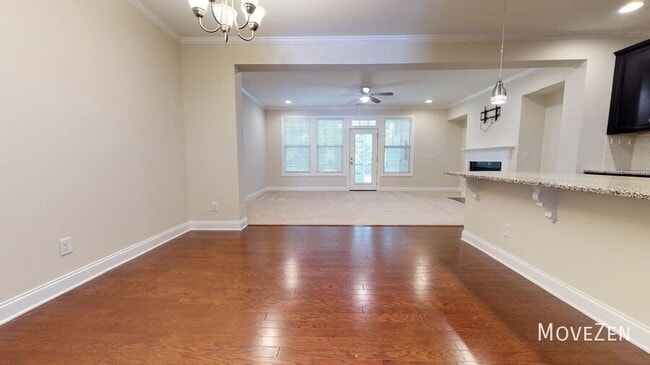 Building Photo - 371 Roberts Ridge Dr