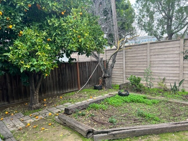 Building Photo - 1138 London Ave