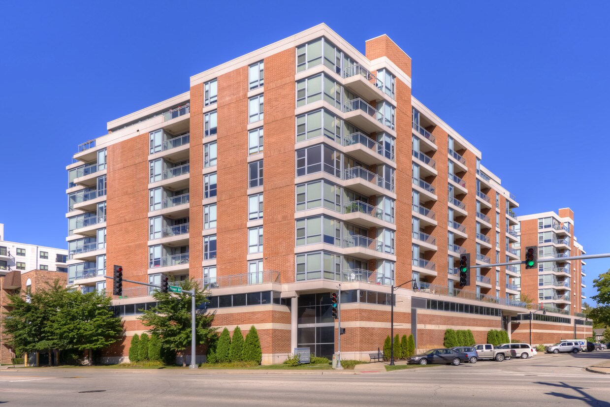 Kingston Pointe Des Plaines