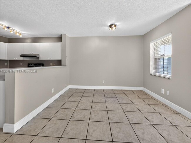 Building Photo - 5405 SW 125th Terrace