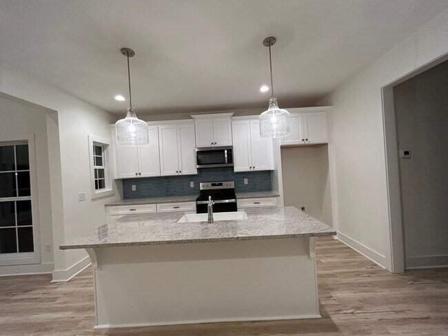 Building Photo - Charming 2BR House in Opelika