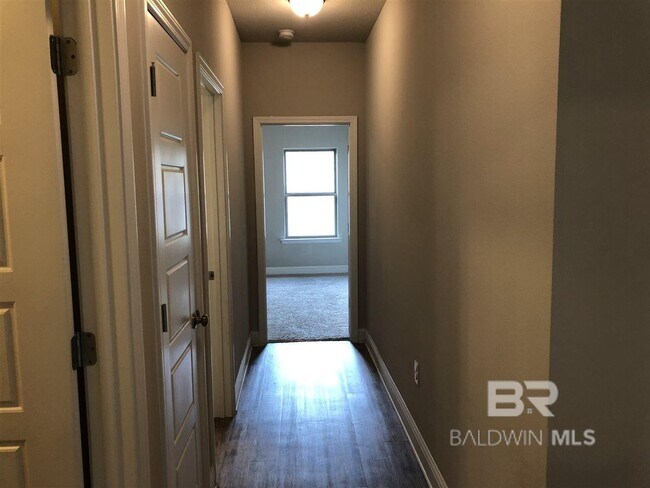 Building Photo - 23738 Havasu Dr