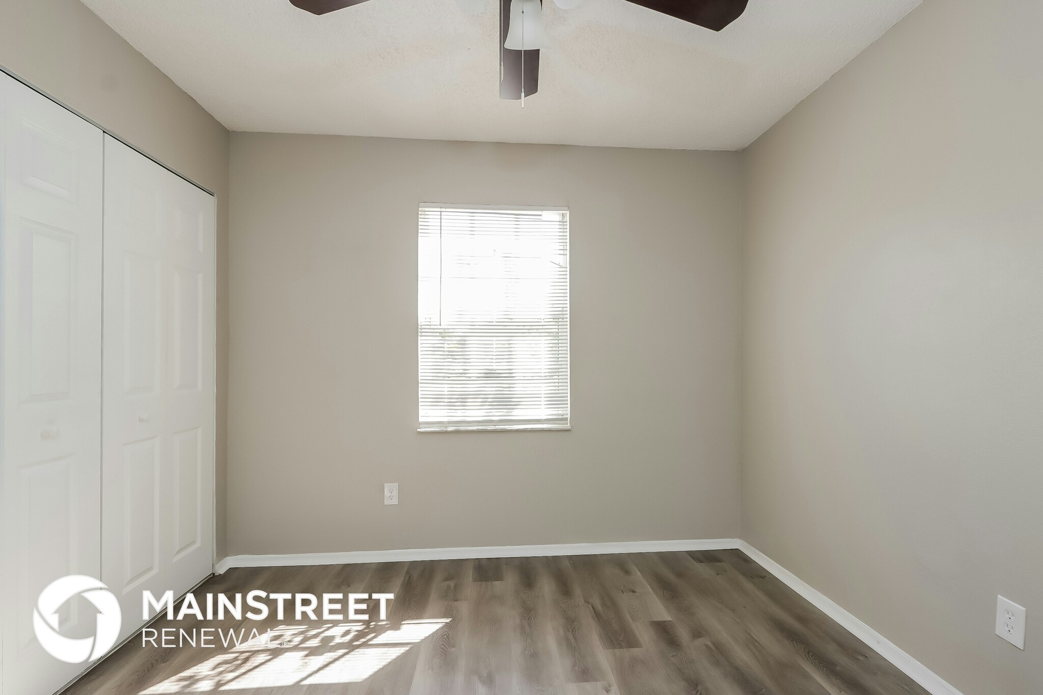 Building Photo - 3182 SE East Blackwell Dr