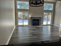 Building Photo - 3 Bedroom 2 Bath Condo