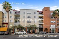 Building Photo - Spacious Condo in Downtown Long Beach!