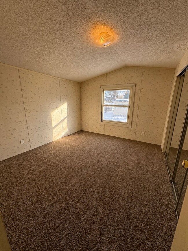 Building Photo - 14-42 Jane Street