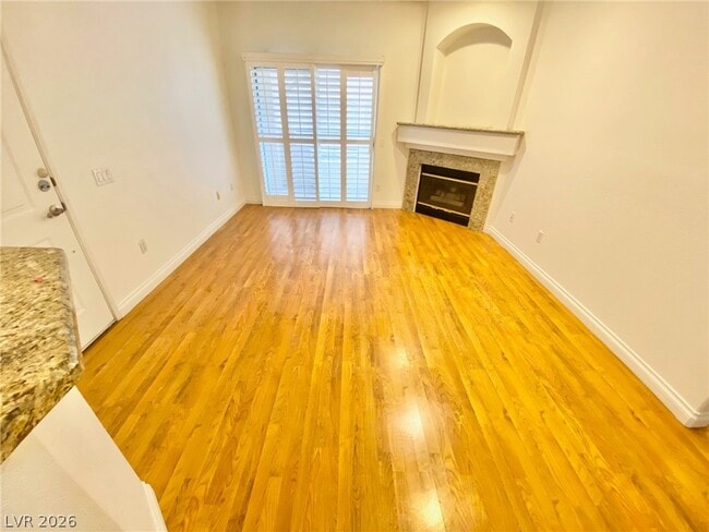Building Photo - 5415 W Harmon Ave