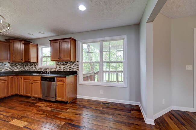 Building Photo - 791 Colin Ct