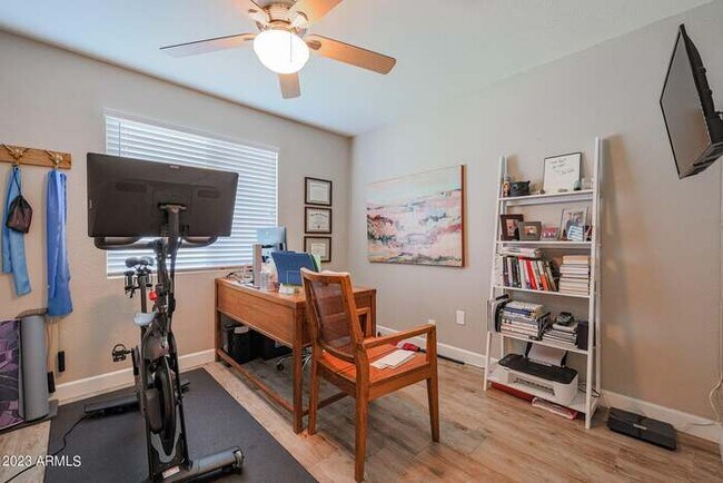 Building Photo - BEAUTIFUL Scottsdale Home
