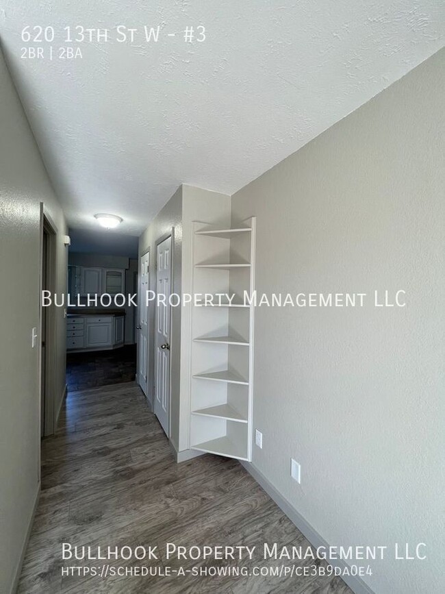 Building Photo - Move in Special - $300 off first FULL mont...