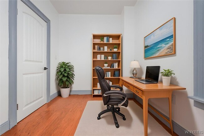 Building Photo - 30 Glenwood Ave