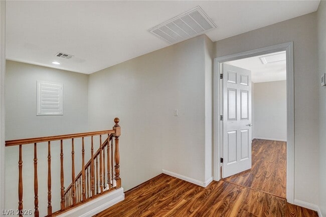 Building Photo - 9734 Maspalomas St