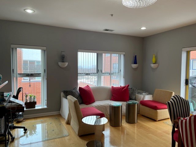 Building Photo - 1222 Chicago Ave