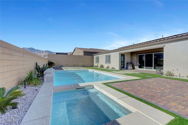 Building Photo - 10851 Mila Lndg Ave