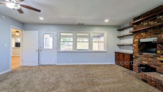 Building Photo - 11151 Chadsey Dr