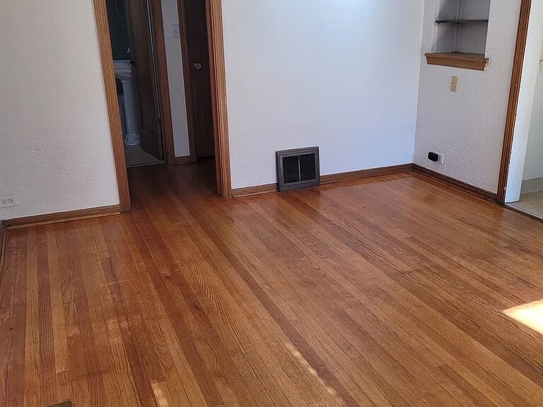 living room - 3648 Ames St