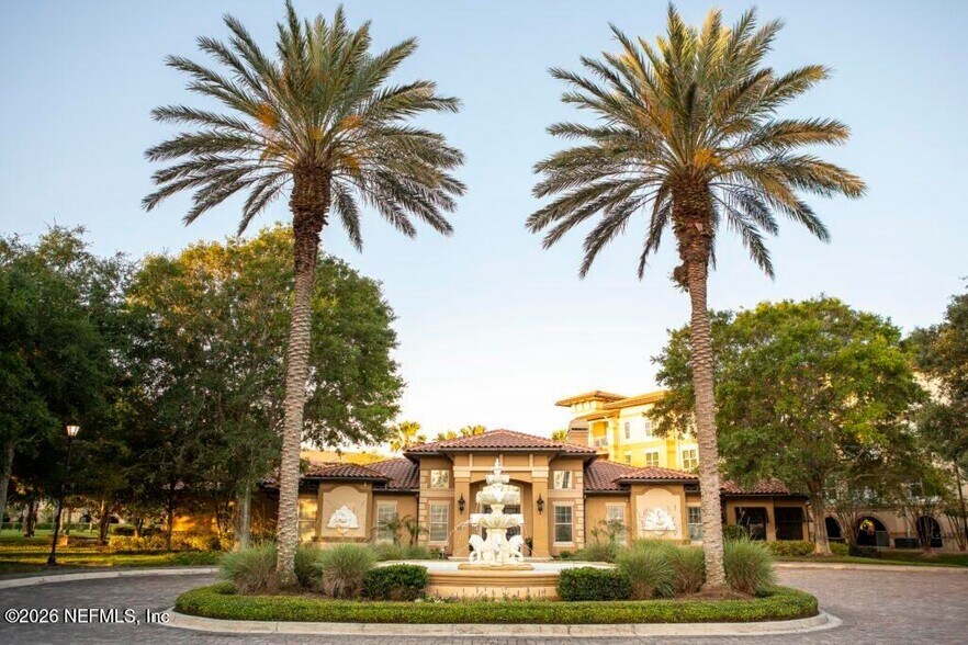 Building Photo - 4300 S Beach Pkwy