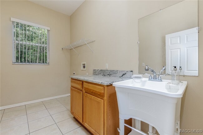 Building Photo - 1474 W Pringle Pl