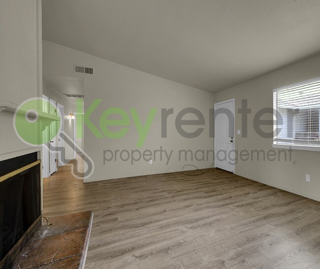 Building Photo - 6385 Bonham Cir