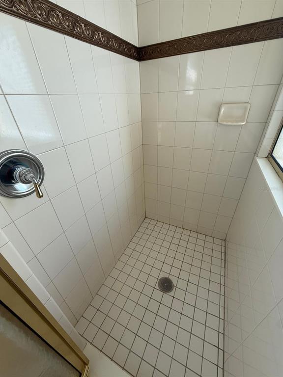 Building Photo - 5111 Ironsides Ct
