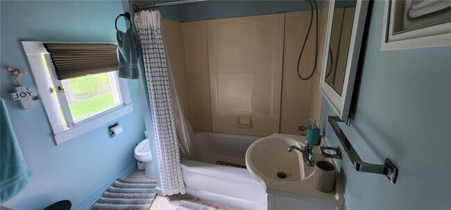 Building Photo - 2050 NY-245