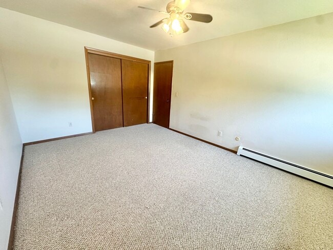 Building Photo - 745 Nyssa Dr