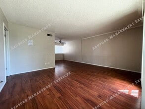 Building Photo - 7141 N 16th St