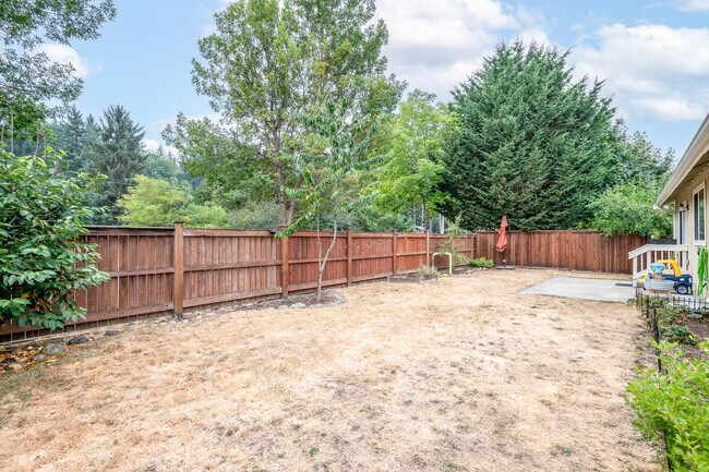 Building Photo - 15815 Yelm Terra Way SE