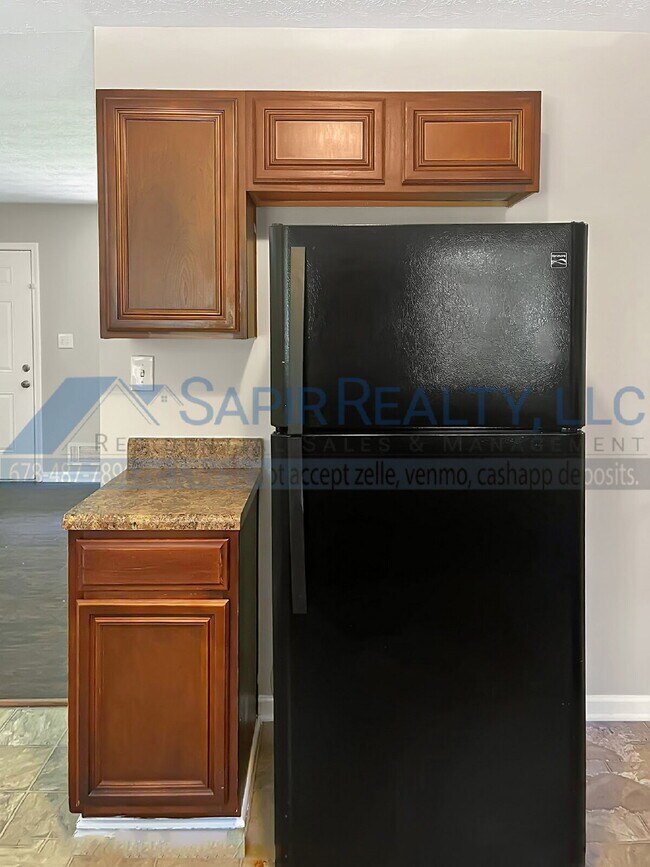 Building Photo - 1423 Hatchcover Circle - FREE 55" Smart TV...
