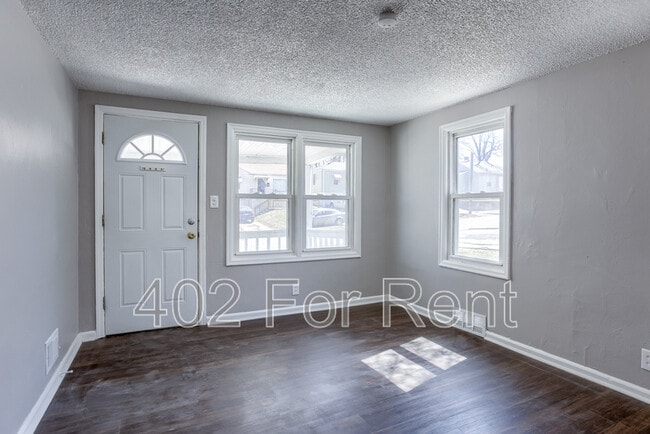 Building Photo - 3224 N 40th St