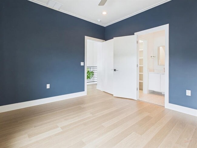 Building Photo - 4402 Mt Vernon Dr