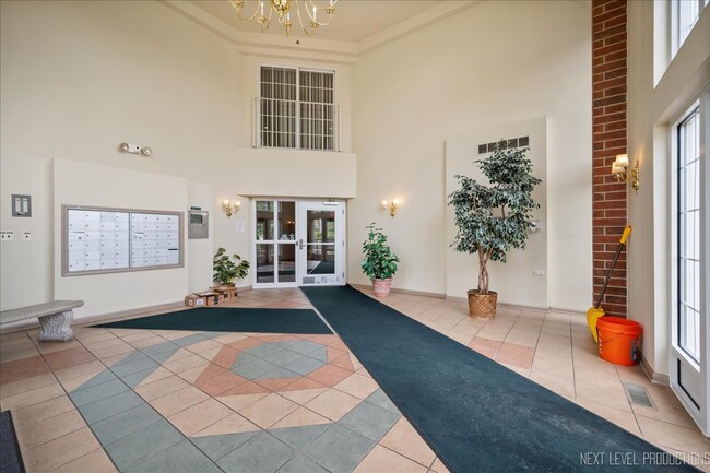 Building Photo - 187 Hunt Club Dr