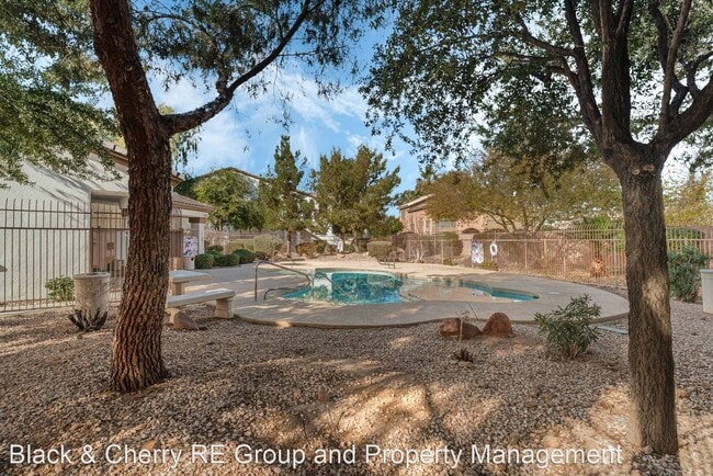 Building Photo - 2 br, 2 bath House - 5650 E Sahara Ave #2008