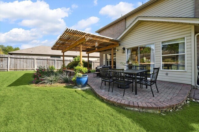 Building Photo - 1116 Collinwood W Dr