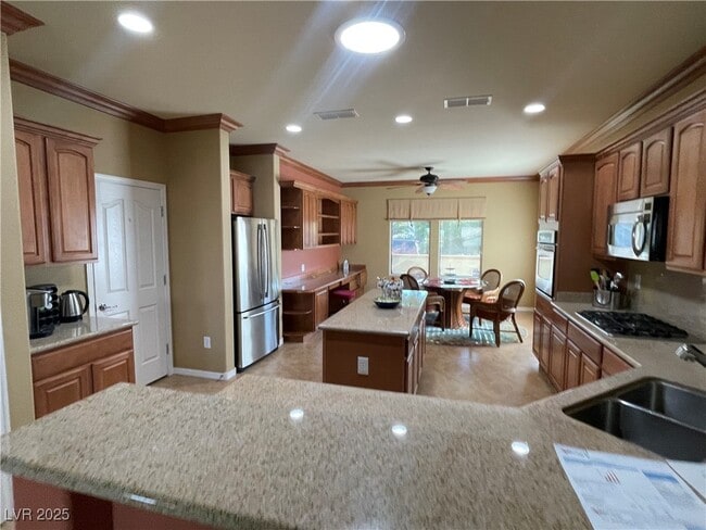 Building Photo - 2412 Ozark Plateau Dr