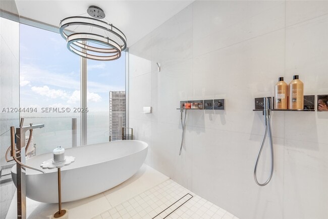 Building Photo - 300 Biscayne Blvd