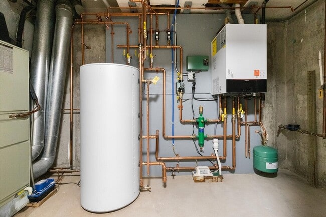 Building Photo - 29 Cottage St