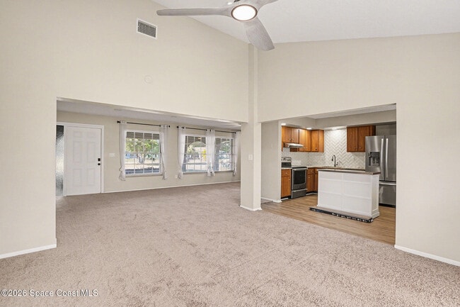 Building Photo - 1552 Dowse Ct NE