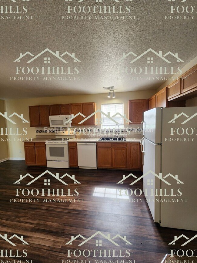 Building Photo - 131 Veranda Cir