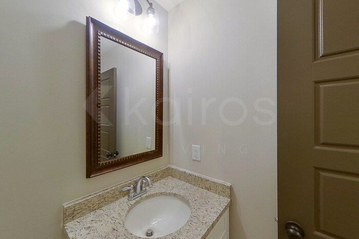 Building Photo - 162 Allentown Wy