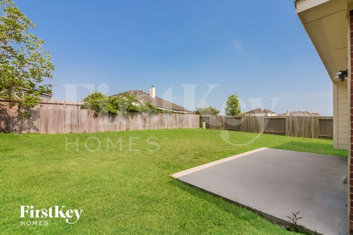 Building Photo - 131 Brazos Dr